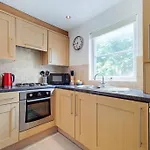 Ar1 - 1 Bed Apartment In Heart Of Fulham Broadway