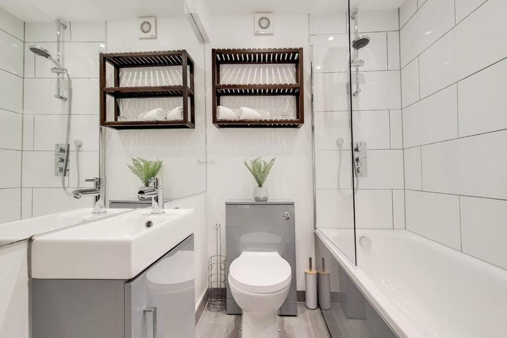 Appartamento Ar1 - 1 Bed In Heart Of Fulham Broadway Londra